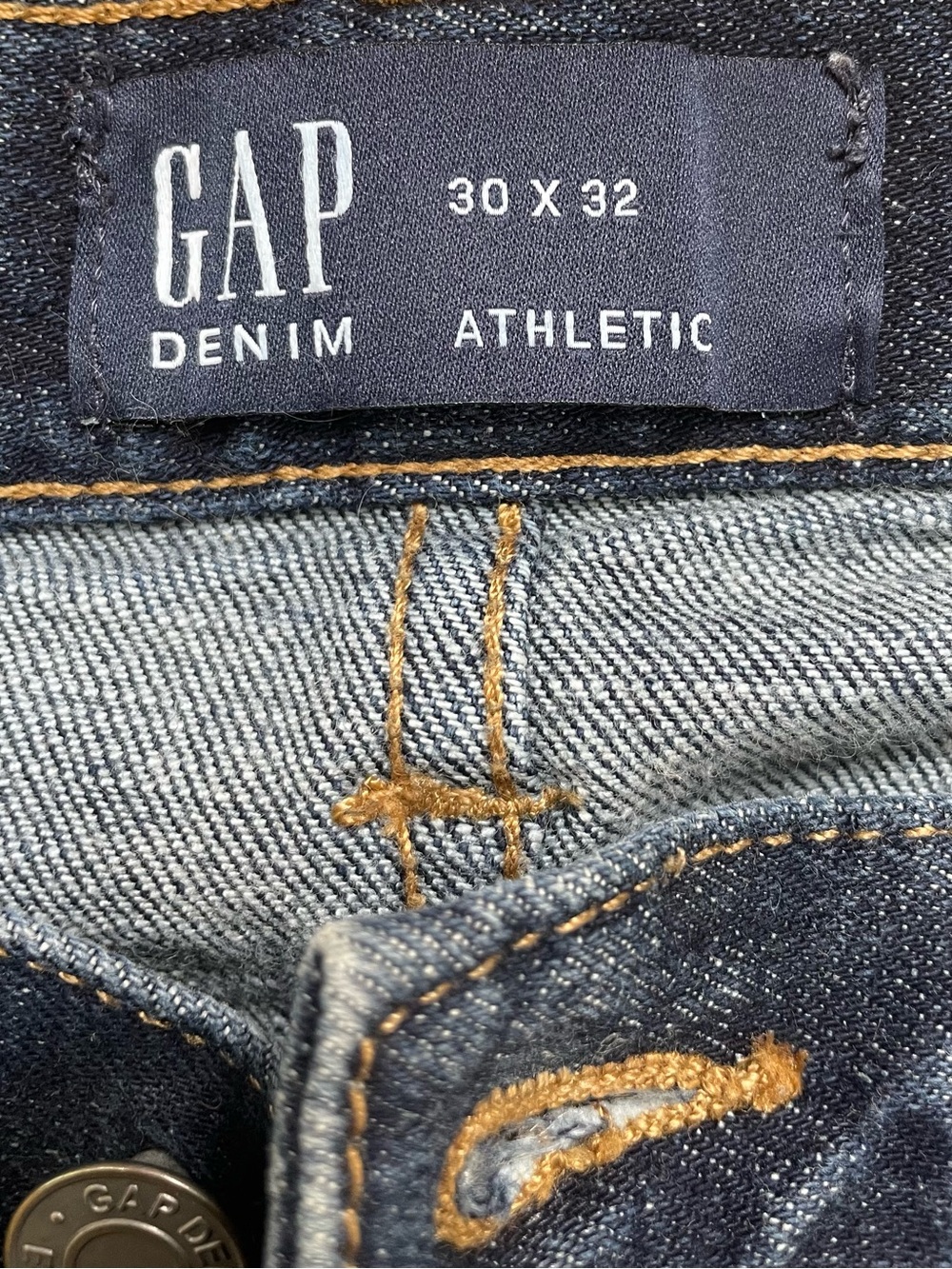 GAP Men’s Slim Straight Dark Blue Denim Jeans